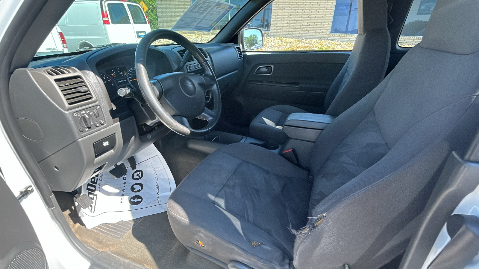 2004 Chevrolet Colorado LS Z71 4WD Extended Cab 10