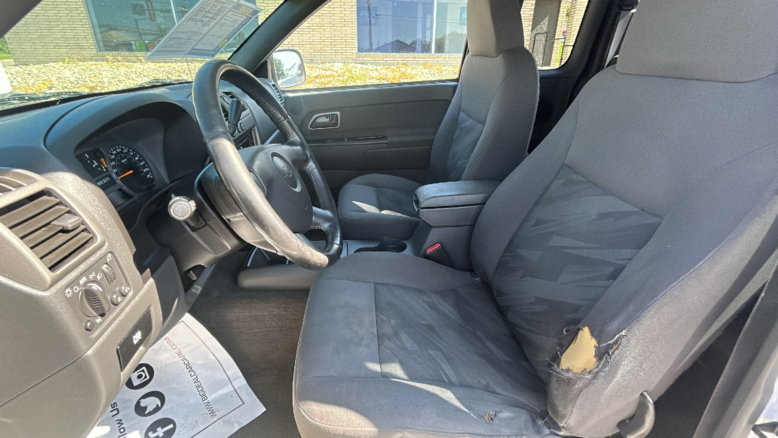 2004 Chevrolet Colorado LS Z71 4WD Extended Cab 11