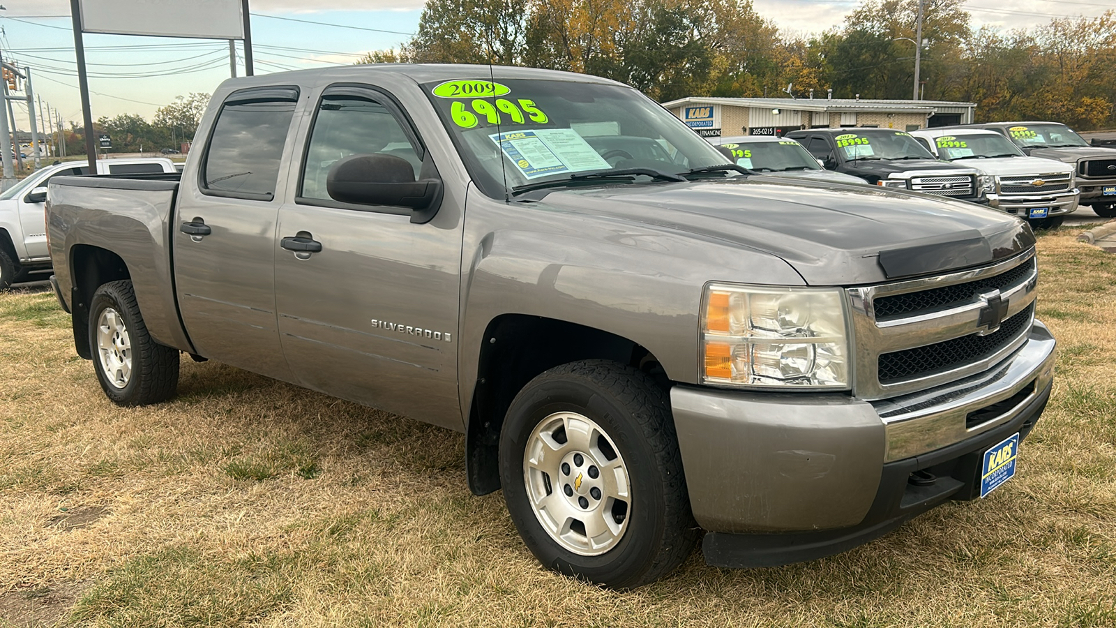 2009 Chevrolet Silverado 1500 LT 2WD Crew Cab 4