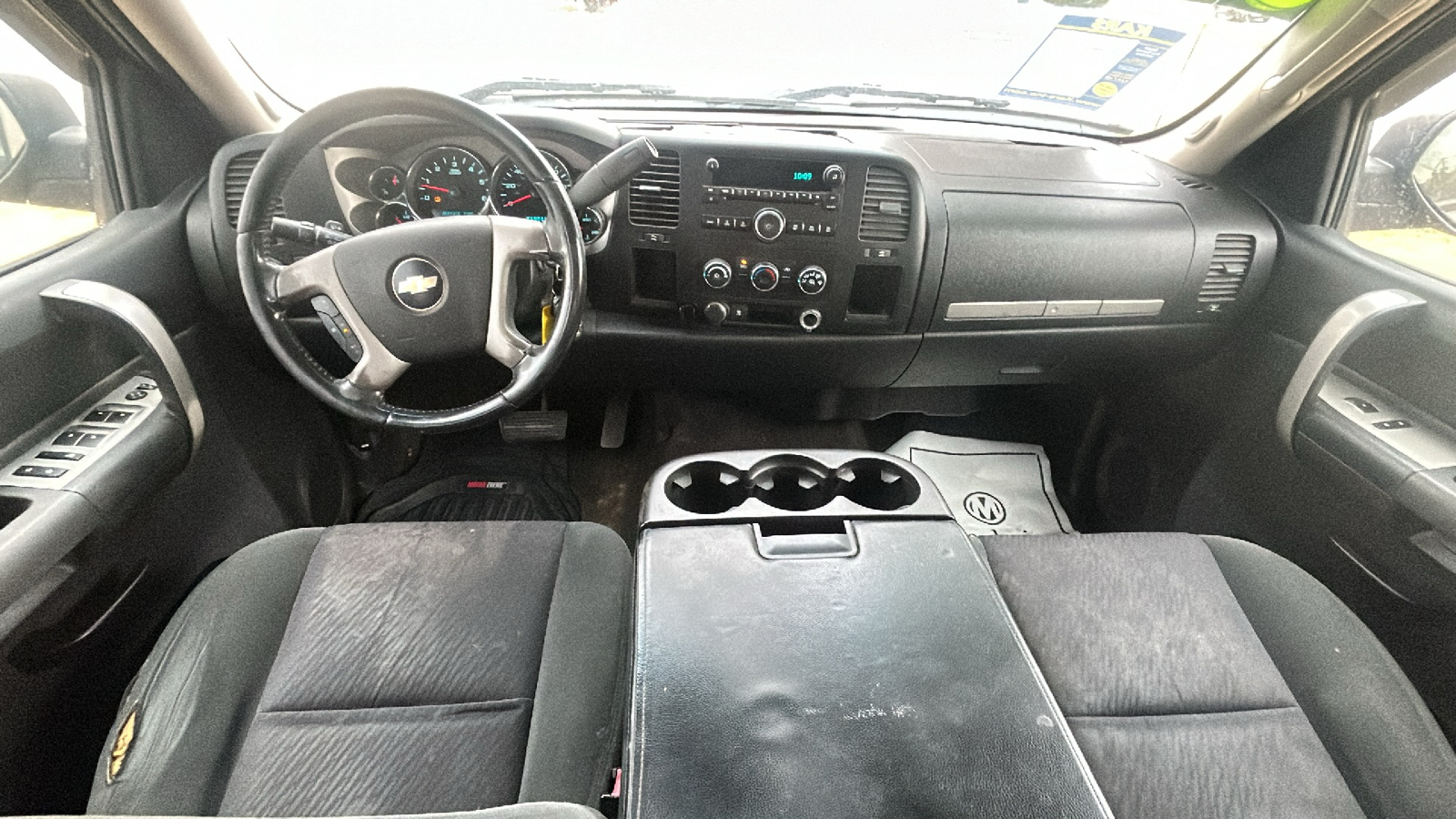 2009 Chevrolet Silverado 1500 LT 2WD Crew Cab 21