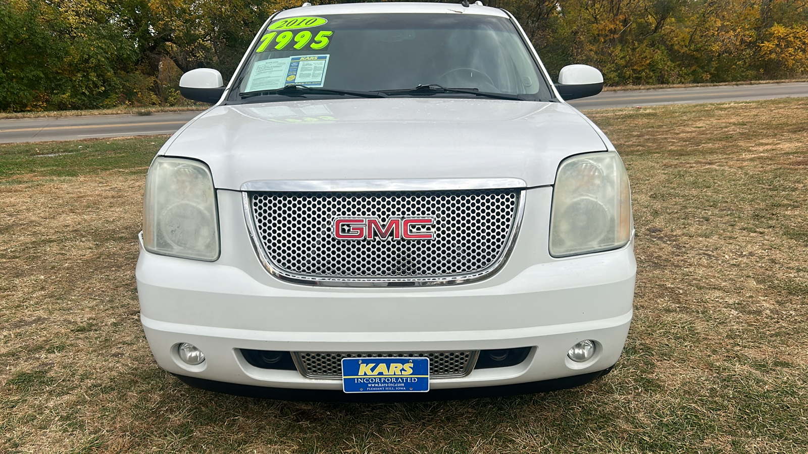 2010 GMC Yukon DENALI AWD 3