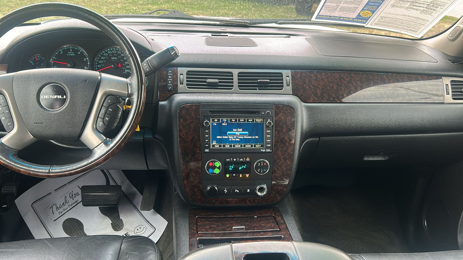 2010 GMC Yukon DENALI AWD 22