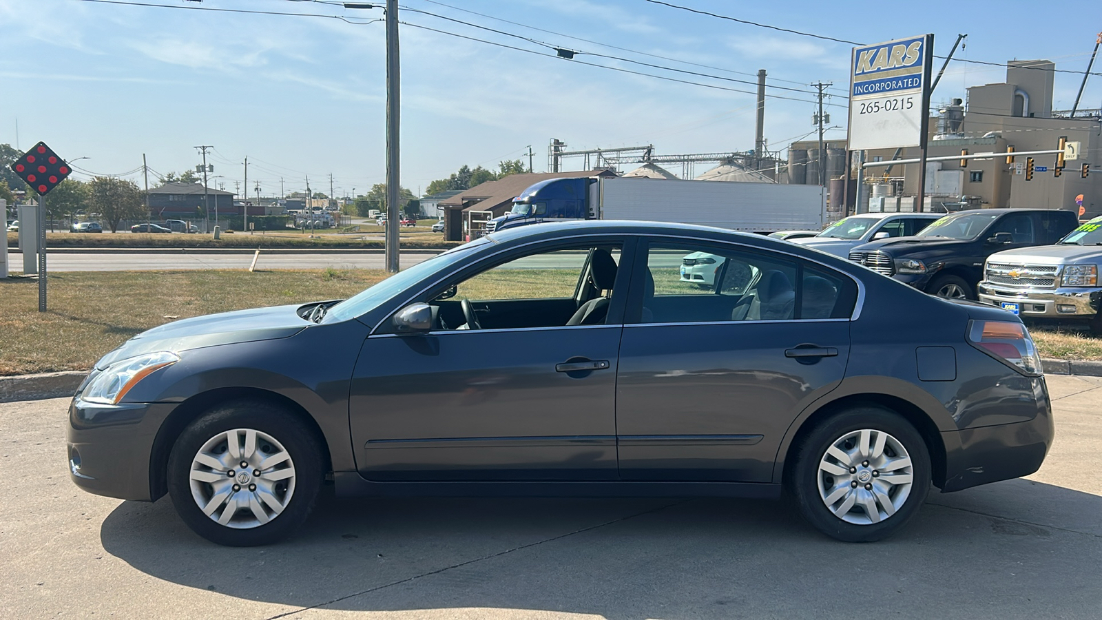 2011 Nissan Altima BASE 1