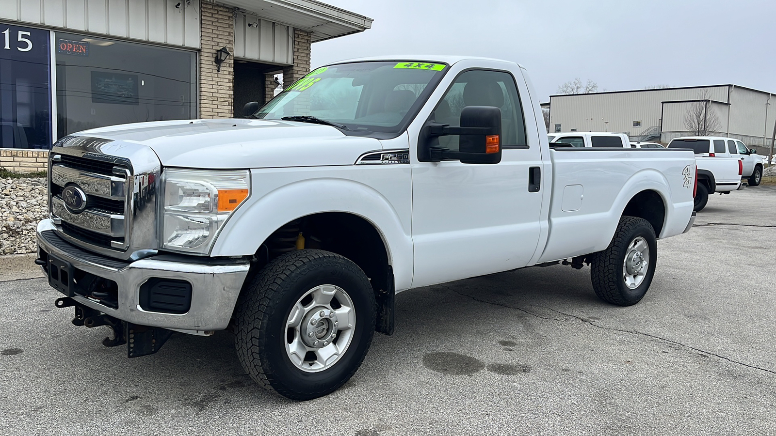 2012 Ford F-250 SUPER DUTY 4WD Regular Cab 2