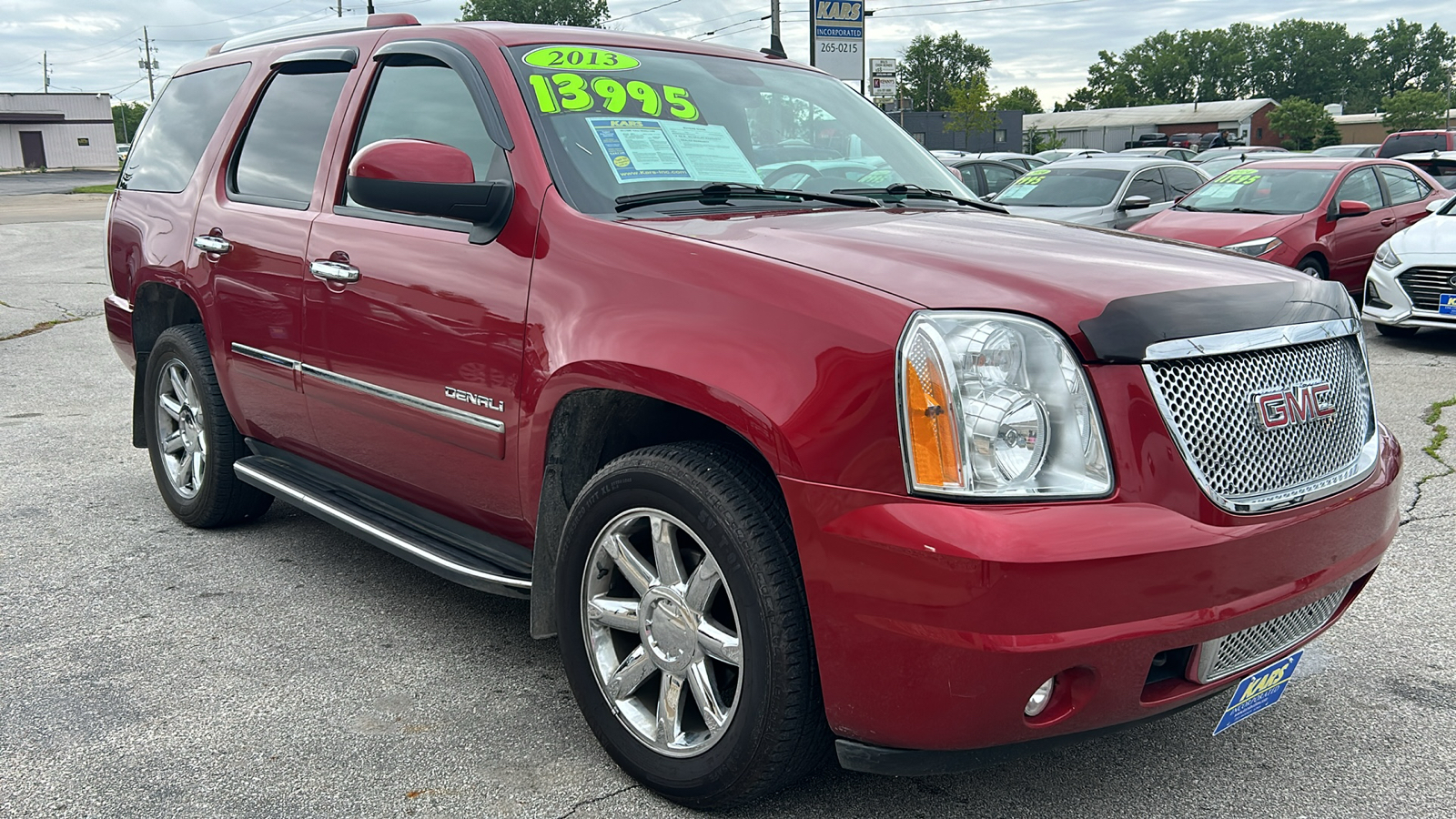 2013 GMC Yukon DENALI AWD 4