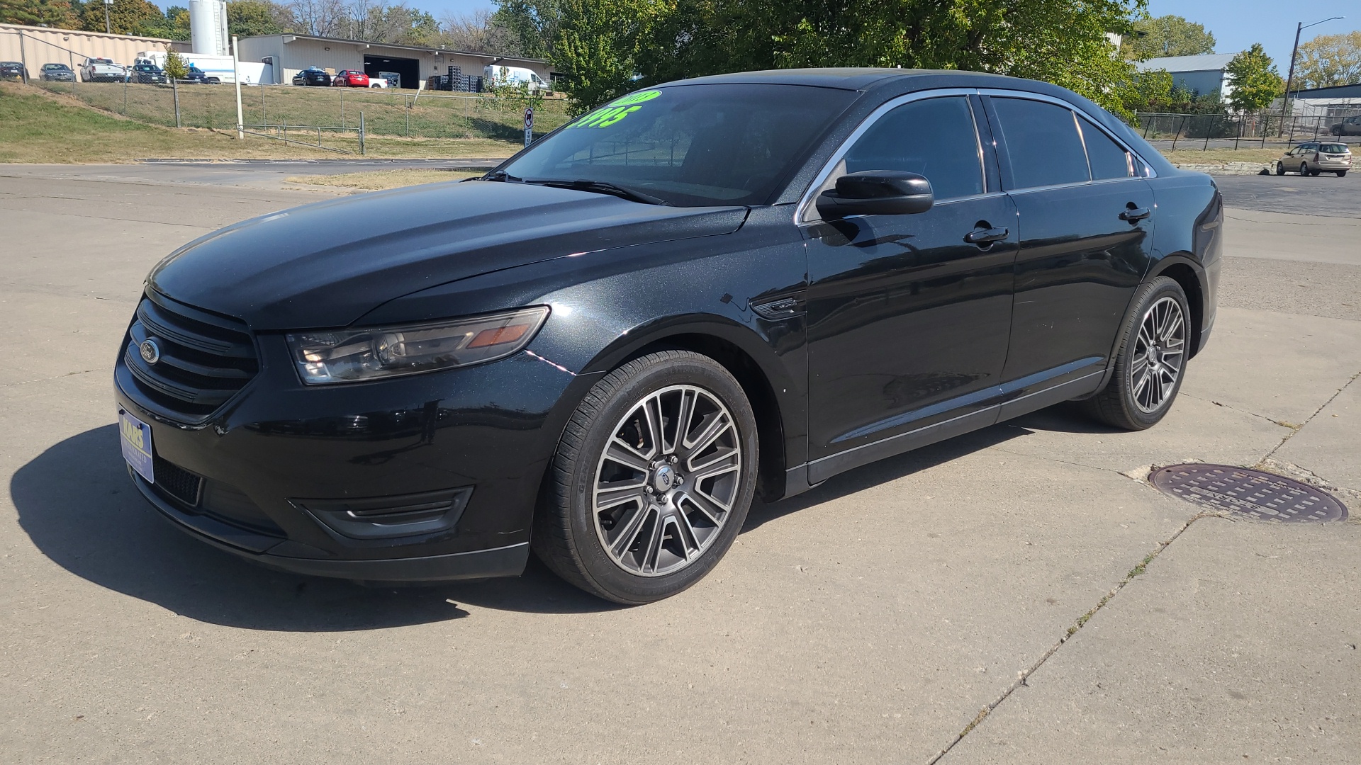 2013 Ford Taurus LIMITED 2