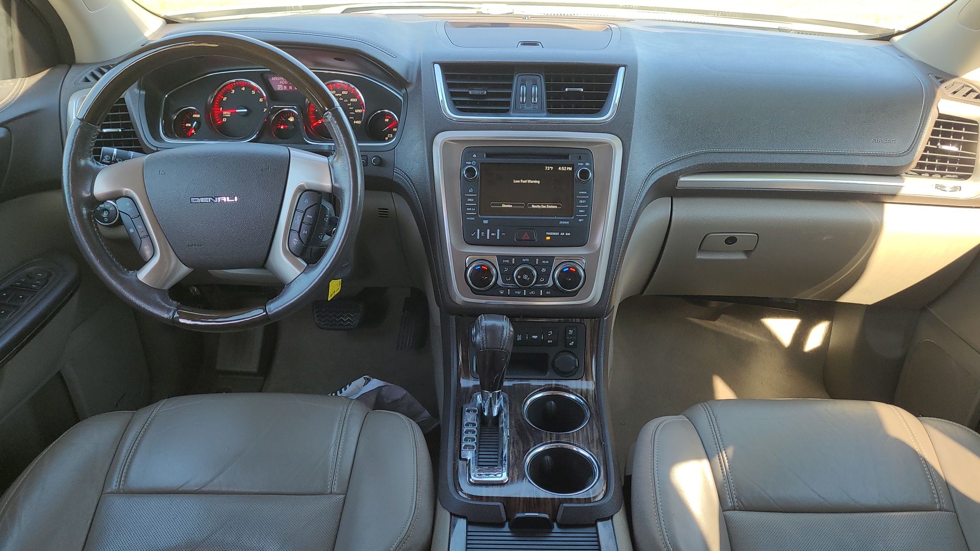 2013 GMC Acadia DENALI AWD 10