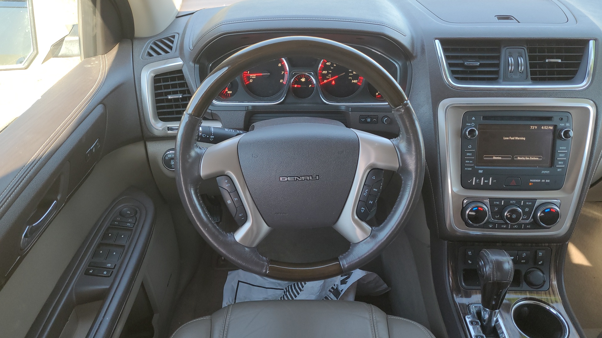 2013 GMC Acadia DENALI AWD 11