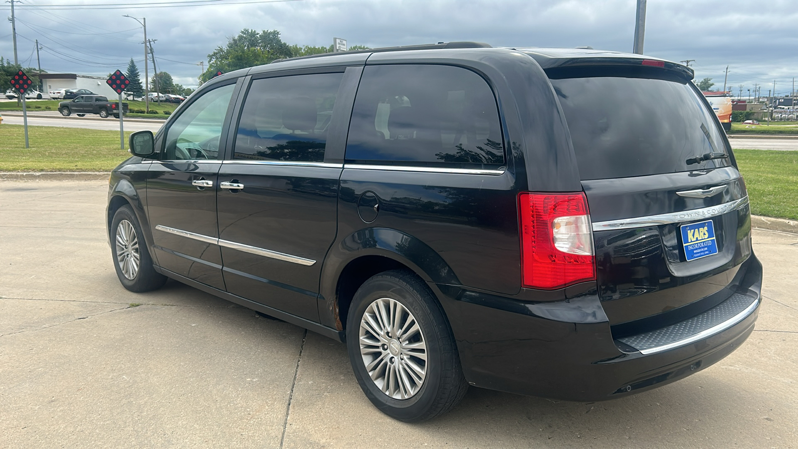 2014 Chrysler Town & Country TOURING L 8