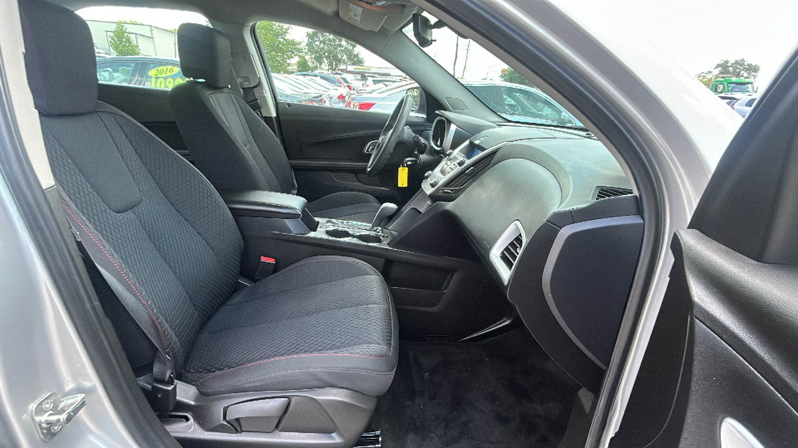 2015 Chevrolet Equinox LS AWD 12