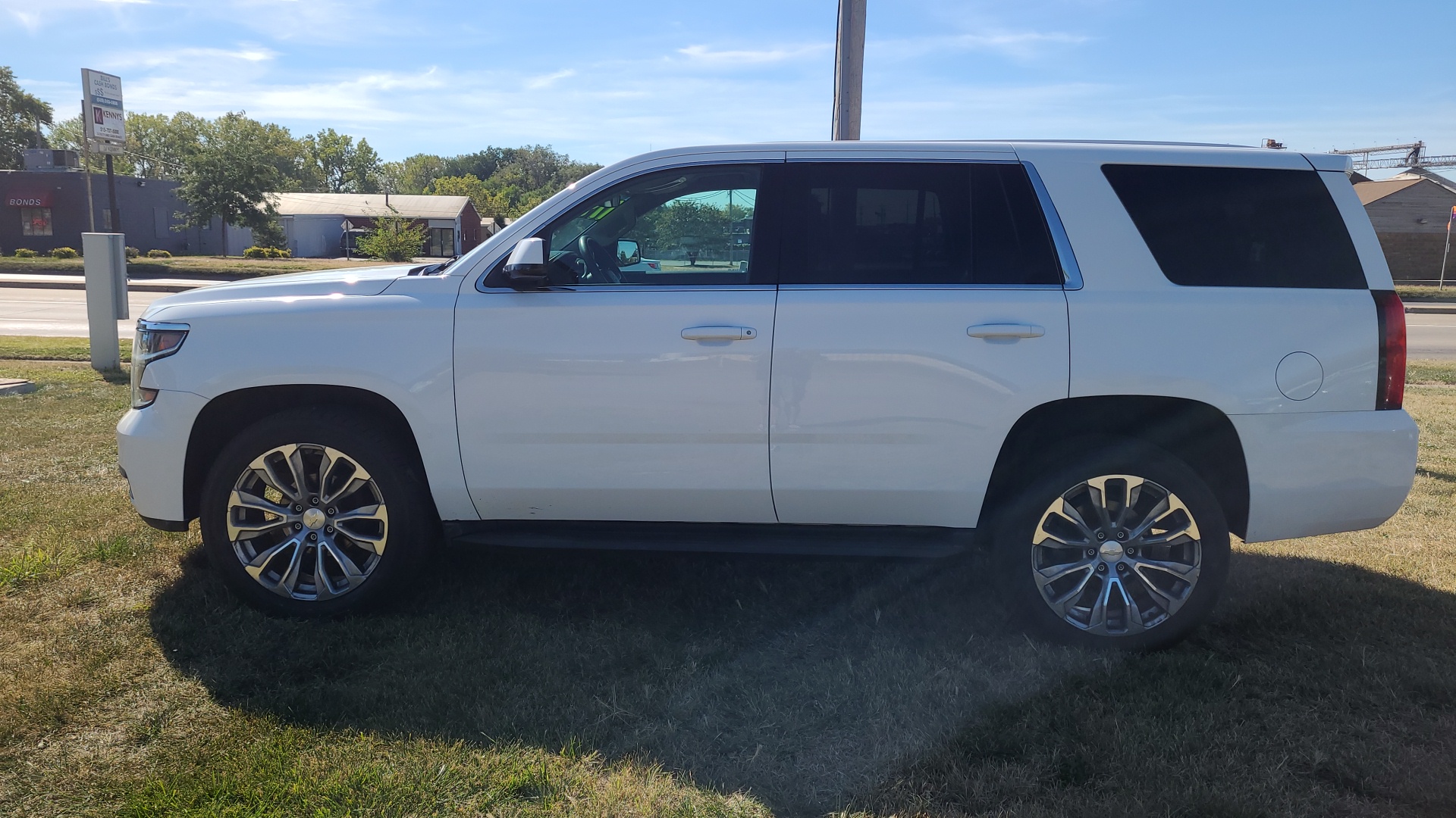 2015 Chevrolet Tahoe SPECIAL 4WD 1