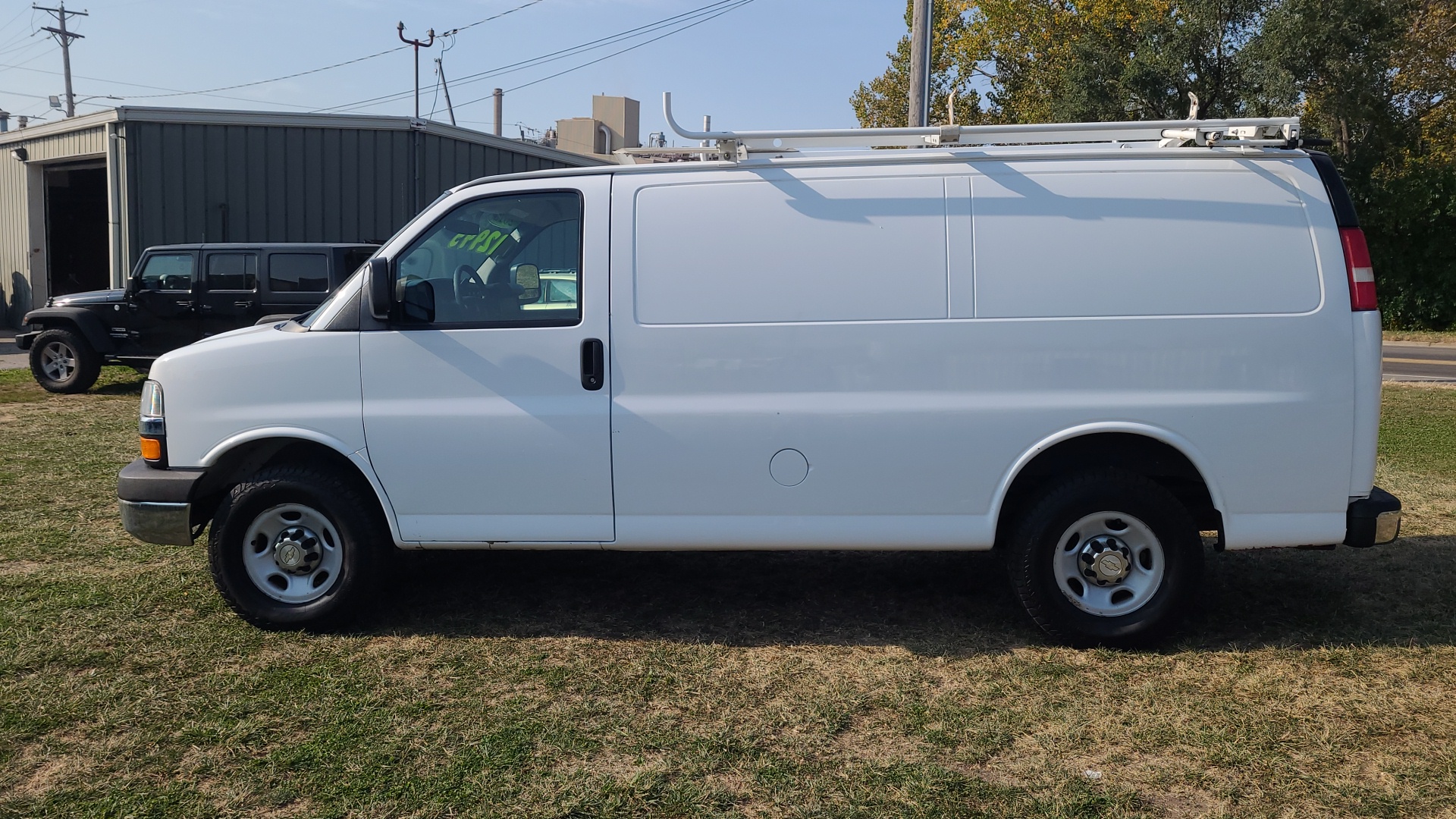 2015 Chevrolet Express Cargo Van 1