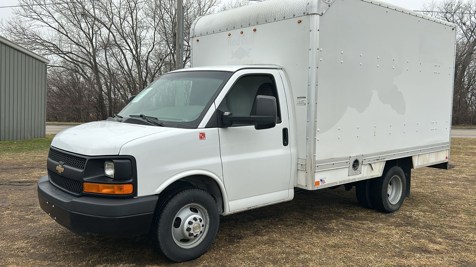 2015 Chevrolet Express Commercial Cutaway  2