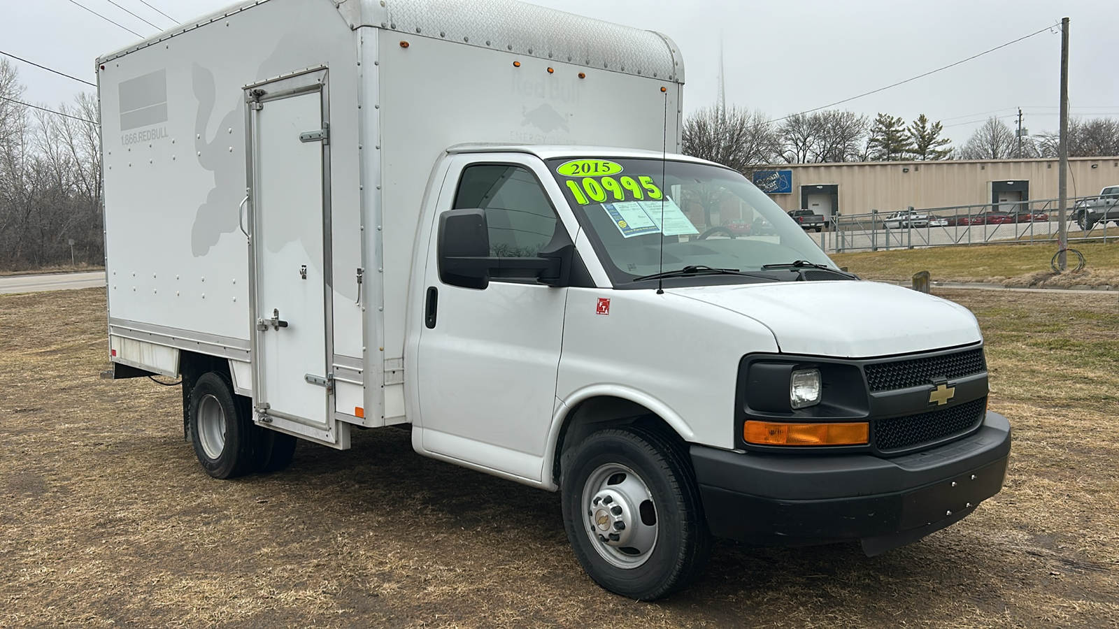 2015 Chevrolet Express Commercial Cutaway  4