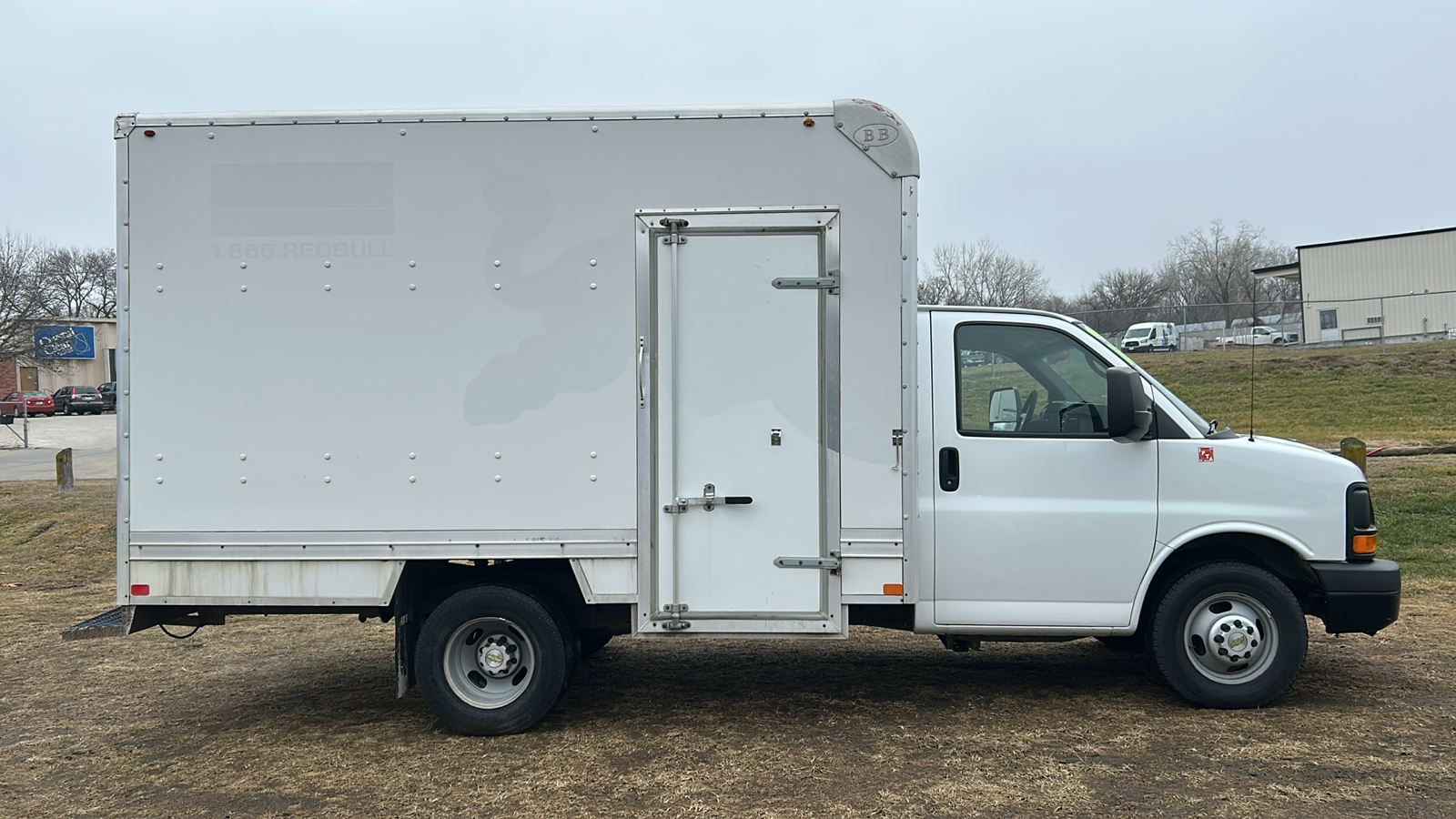 2015 Chevrolet Express Commercial Cutaway  5