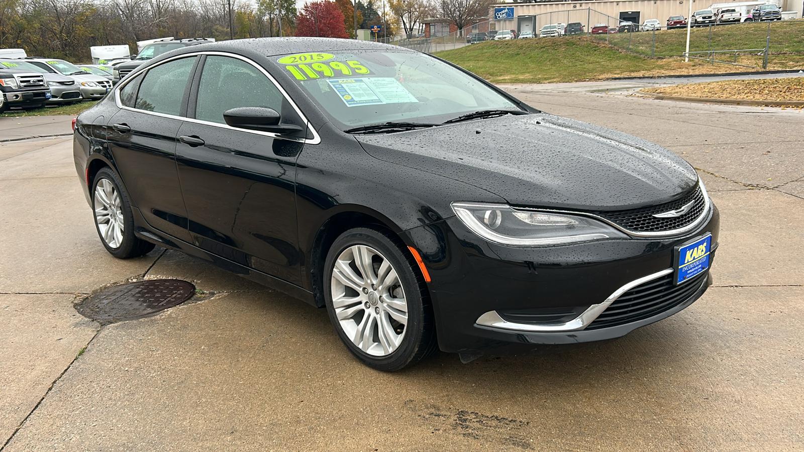 2015 Chrysler 200 LIMITED 4