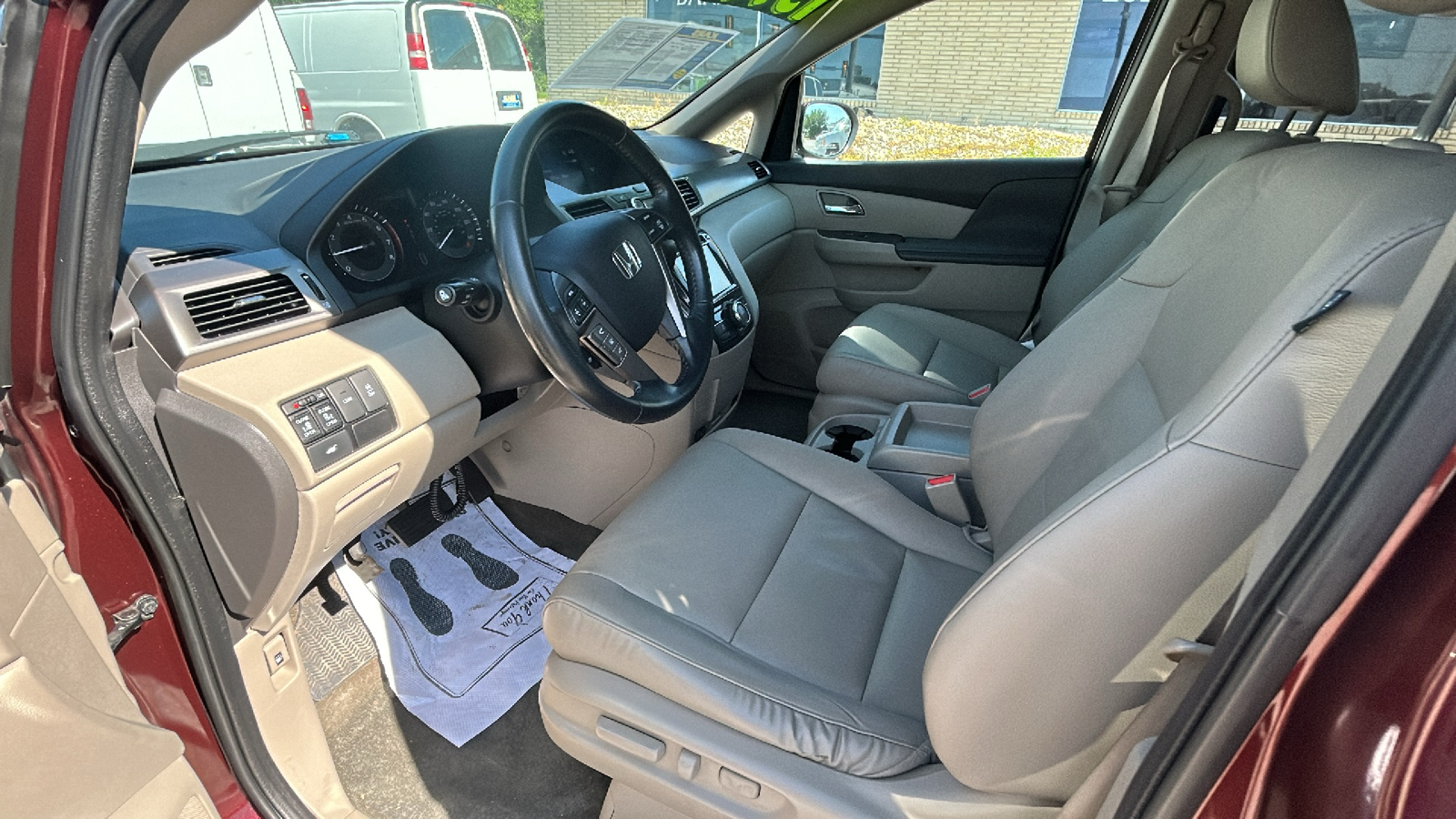 2016 Honda Odyssey EXL 10