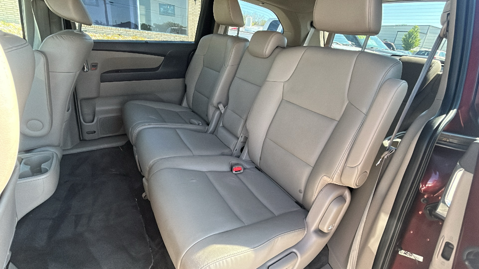 2016 Honda Odyssey EXL 12