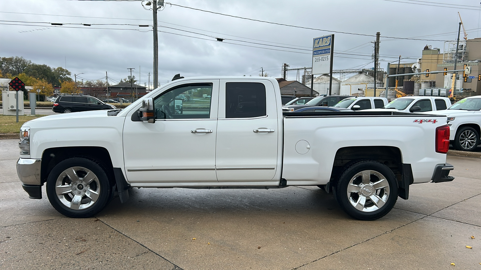 2016 Chevrolet Silverado 1500 LTZ 4WD 1