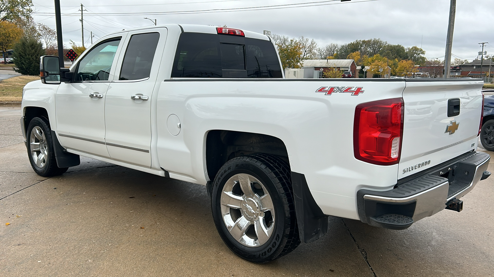 2016 Chevrolet Silverado 1500 LTZ 4WD 8