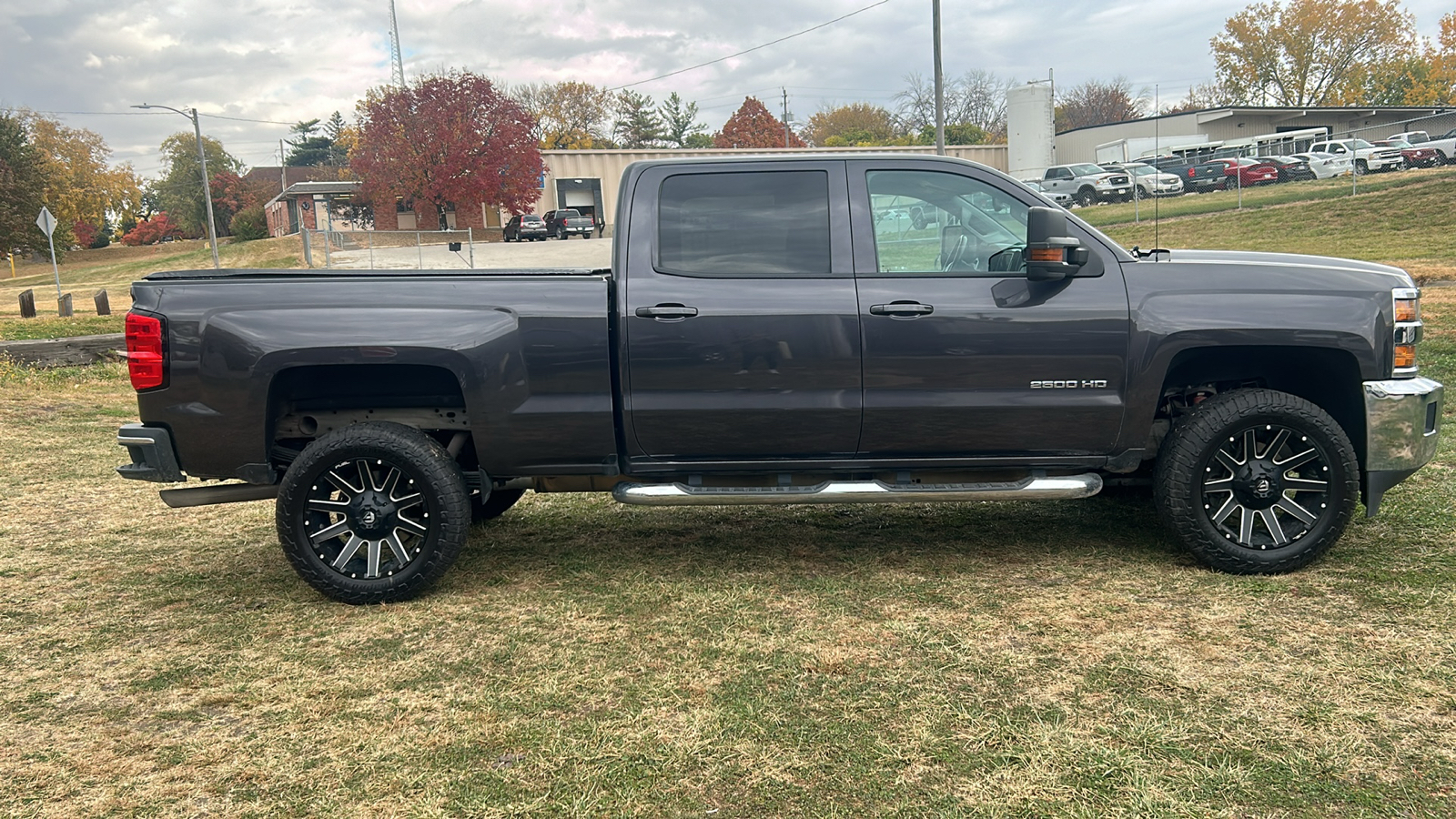 2016 Chevrolet Silverado 2500HD HEAVY DUTY LT 4WD Crew Cab 5