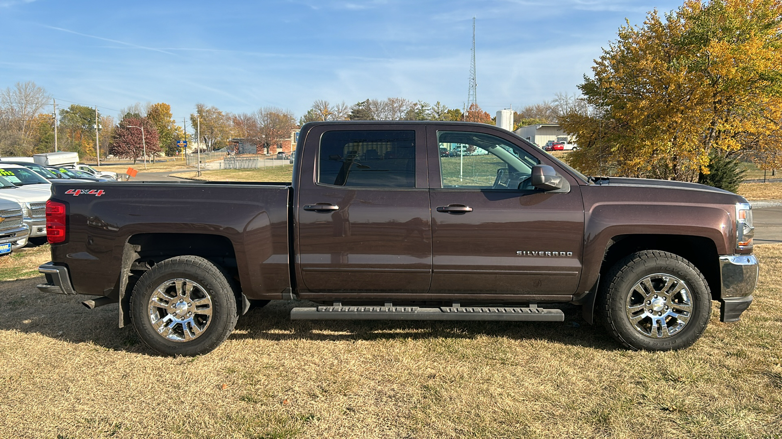 2016 Chevrolet Silverado 1500 LT 4WD Crew Cab 5