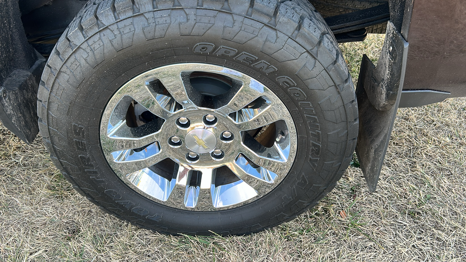 2016 Chevrolet Silverado 1500 LT 4WD Crew Cab 9