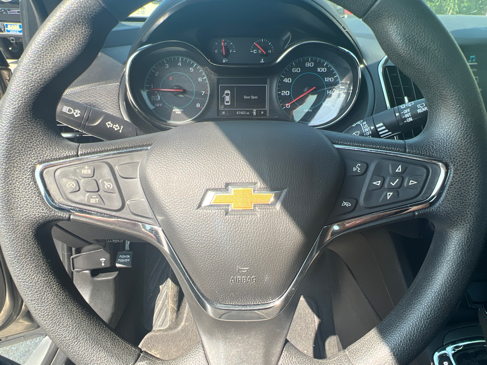 2017 Chevrolet Cruze LT 25