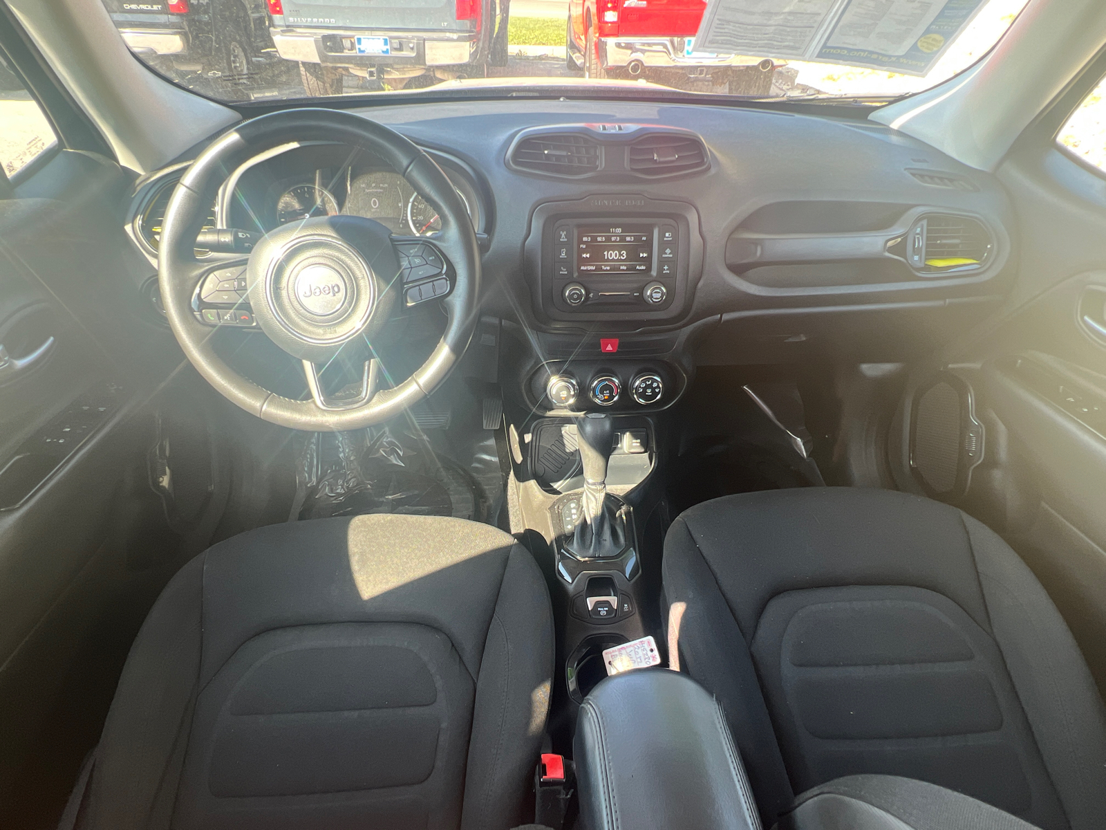 2017 Jeep Renegade LATITUDE 10