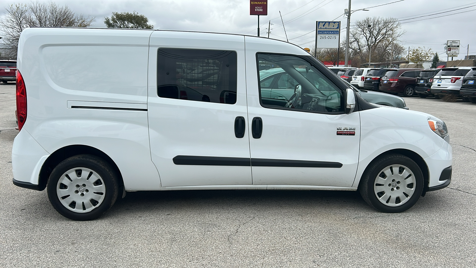 2017 Ram ProMaster City Cargo Van Tradesman 3