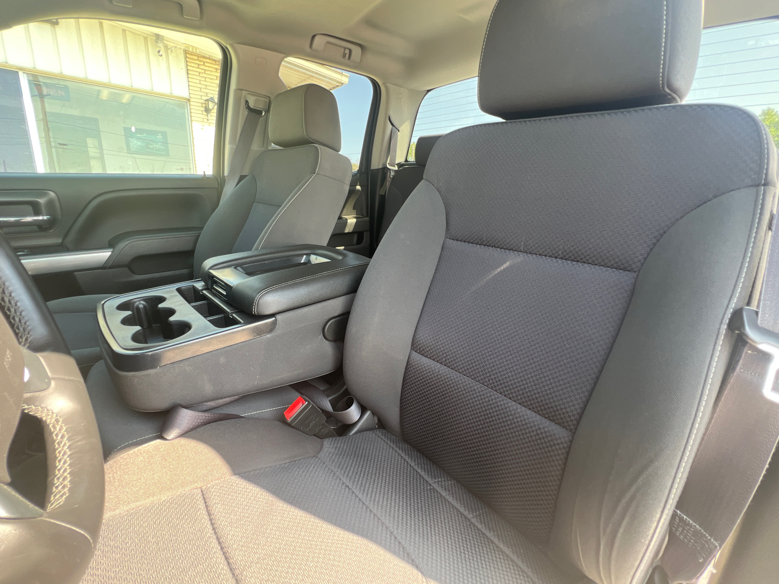 2017 Chevrolet Silverado 1500 LT 4WD 10