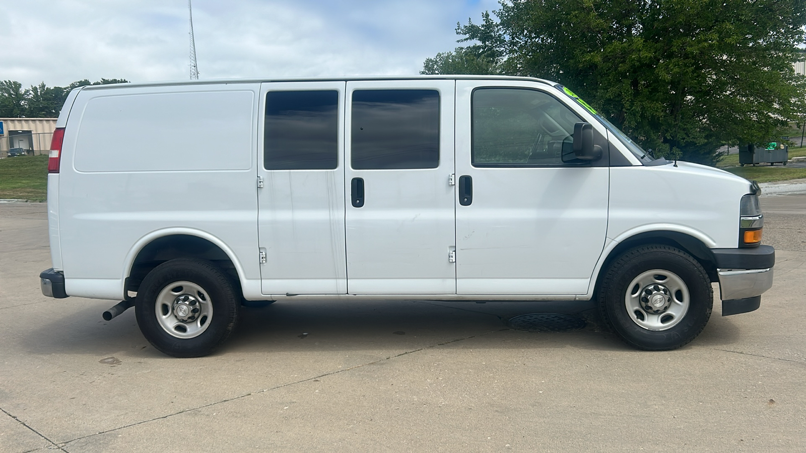 2018 Chevrolet Express Cargo Van 5