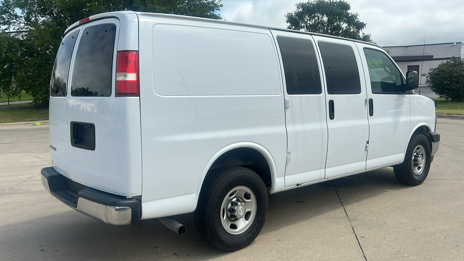 2018 Chevrolet Express Cargo Van 6