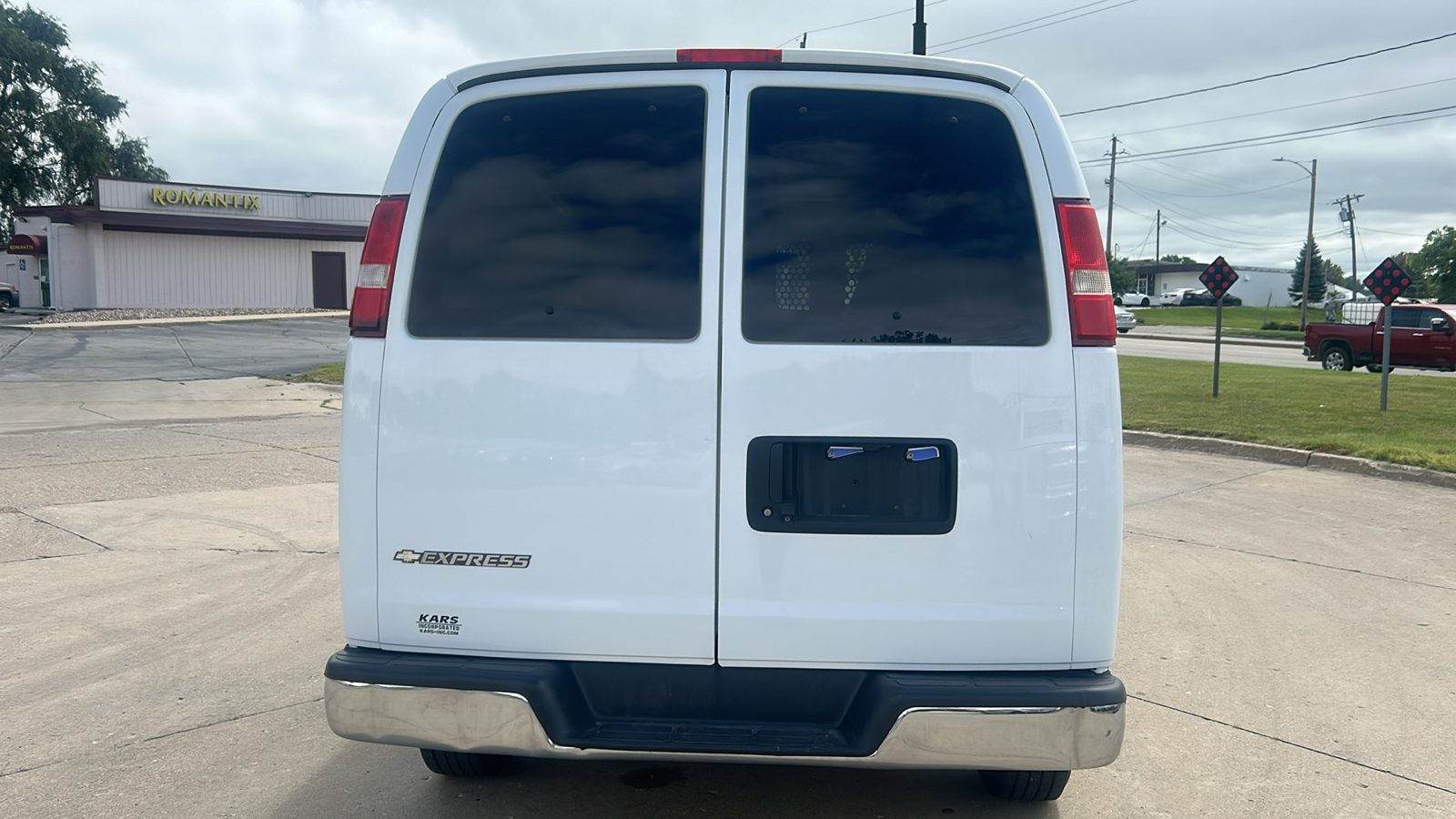 2018 Chevrolet Express Cargo Van 7