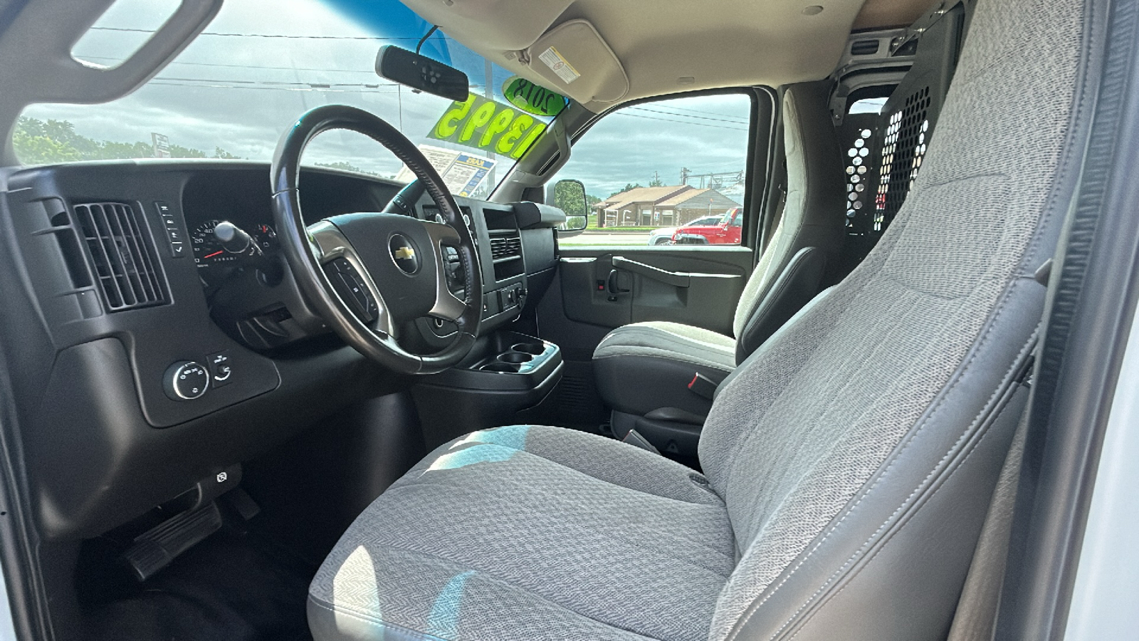 2018 Chevrolet Express Cargo Van 10