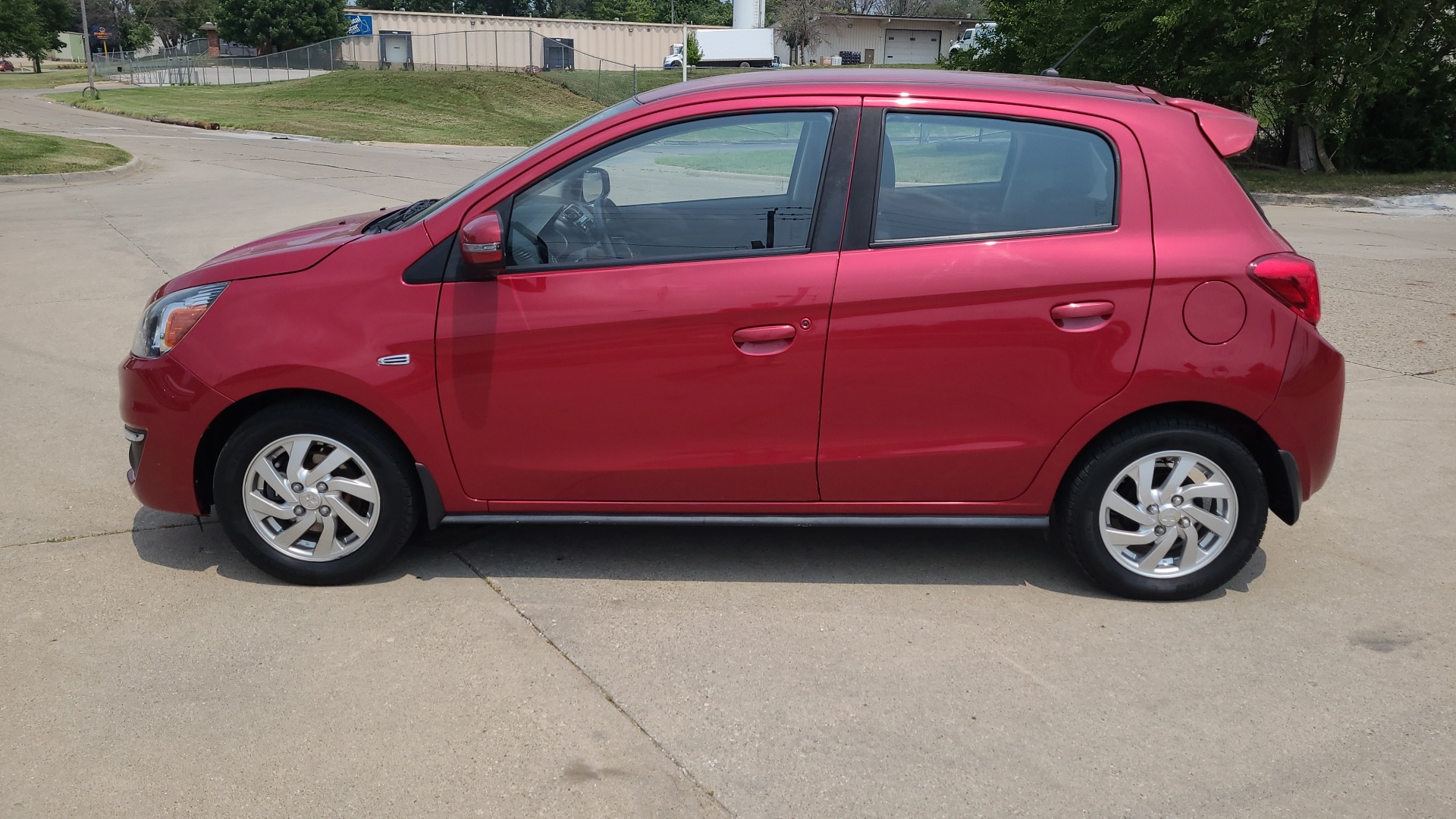 2018 Mitsubishi Mirage SE 1