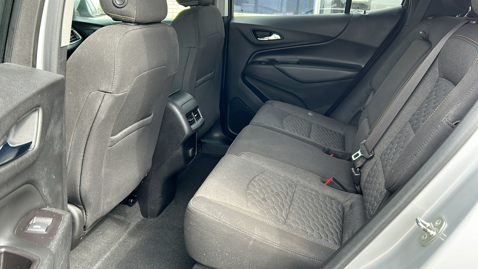 2018 Chevrolet Equinox LT AWD 11