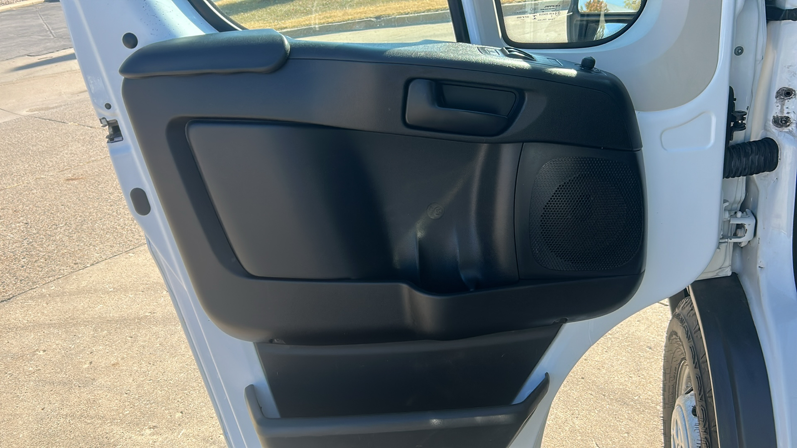 2018 Ram ProMaster Cargo Van 2500 HIGH 11