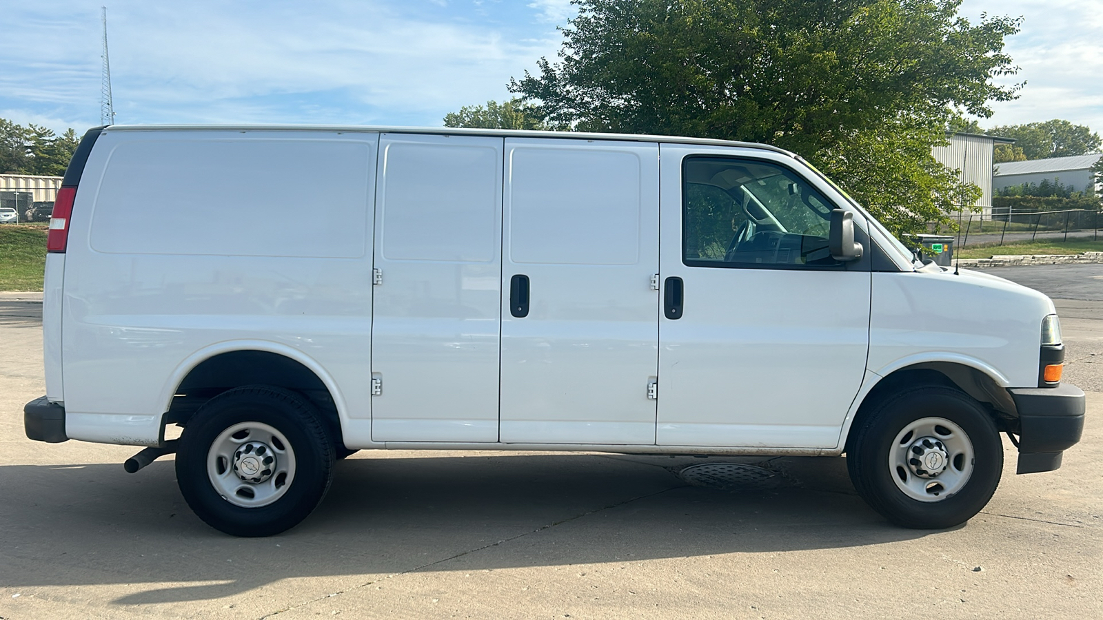 2018 Chevrolet Express Cargo Van 5