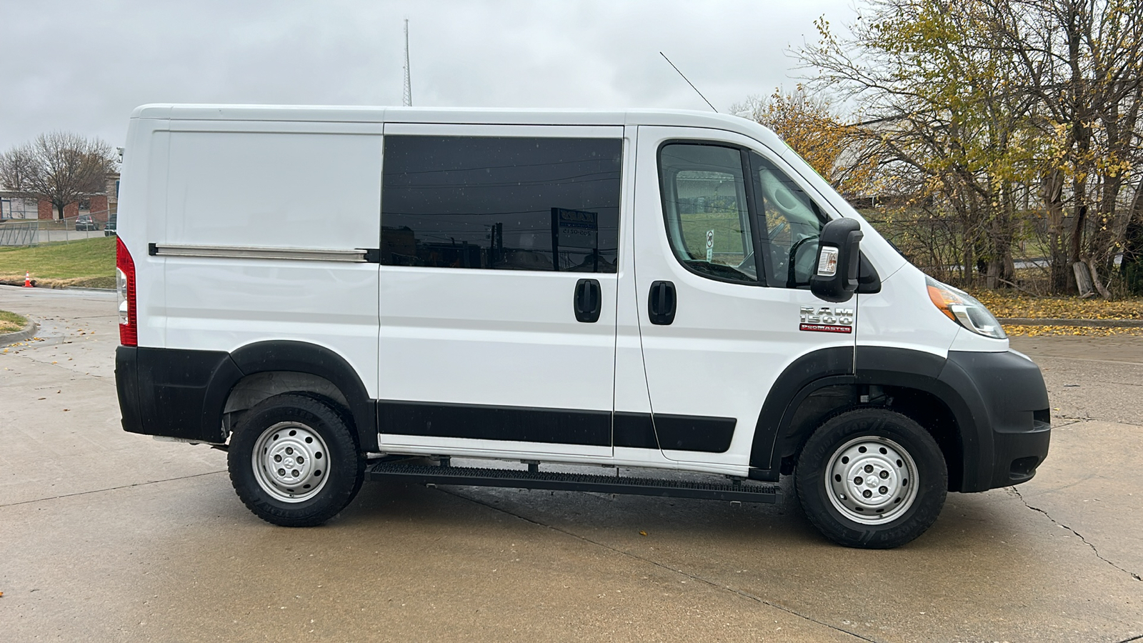 2019 Ram ProMaster Cargo Van 1500 STANDARD 5