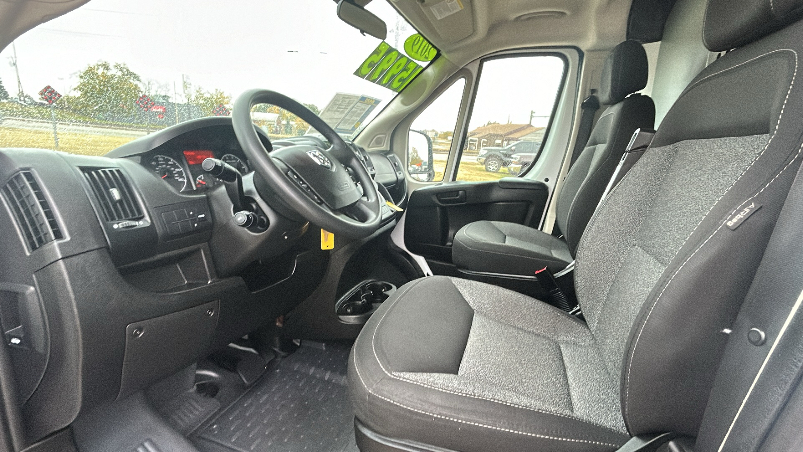 2019 Ram ProMaster Cargo Van 1500 STANDARD 16