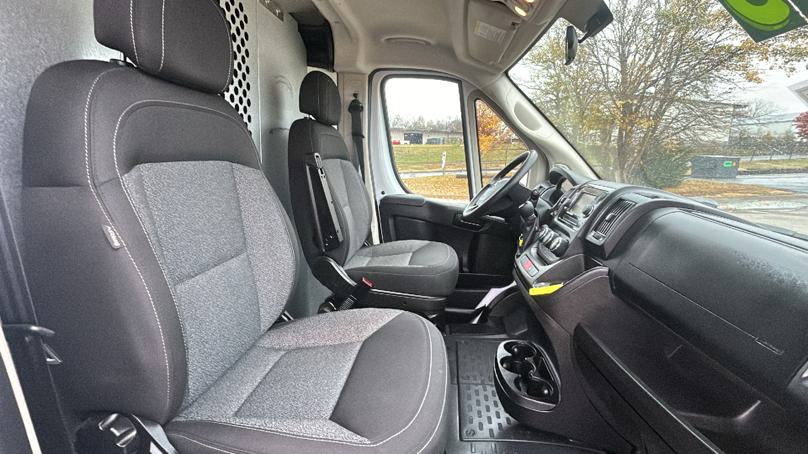 2019 Ram ProMaster Cargo Van 1500 STANDARD 19