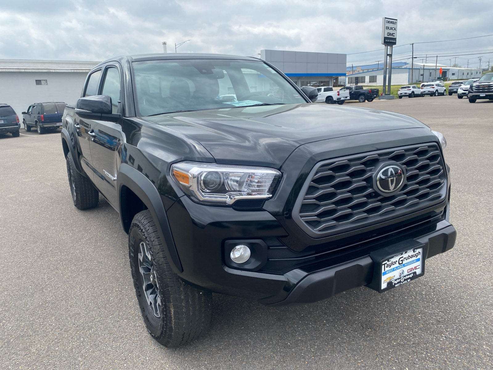 2023 Toyota Tacoma 4WD  7