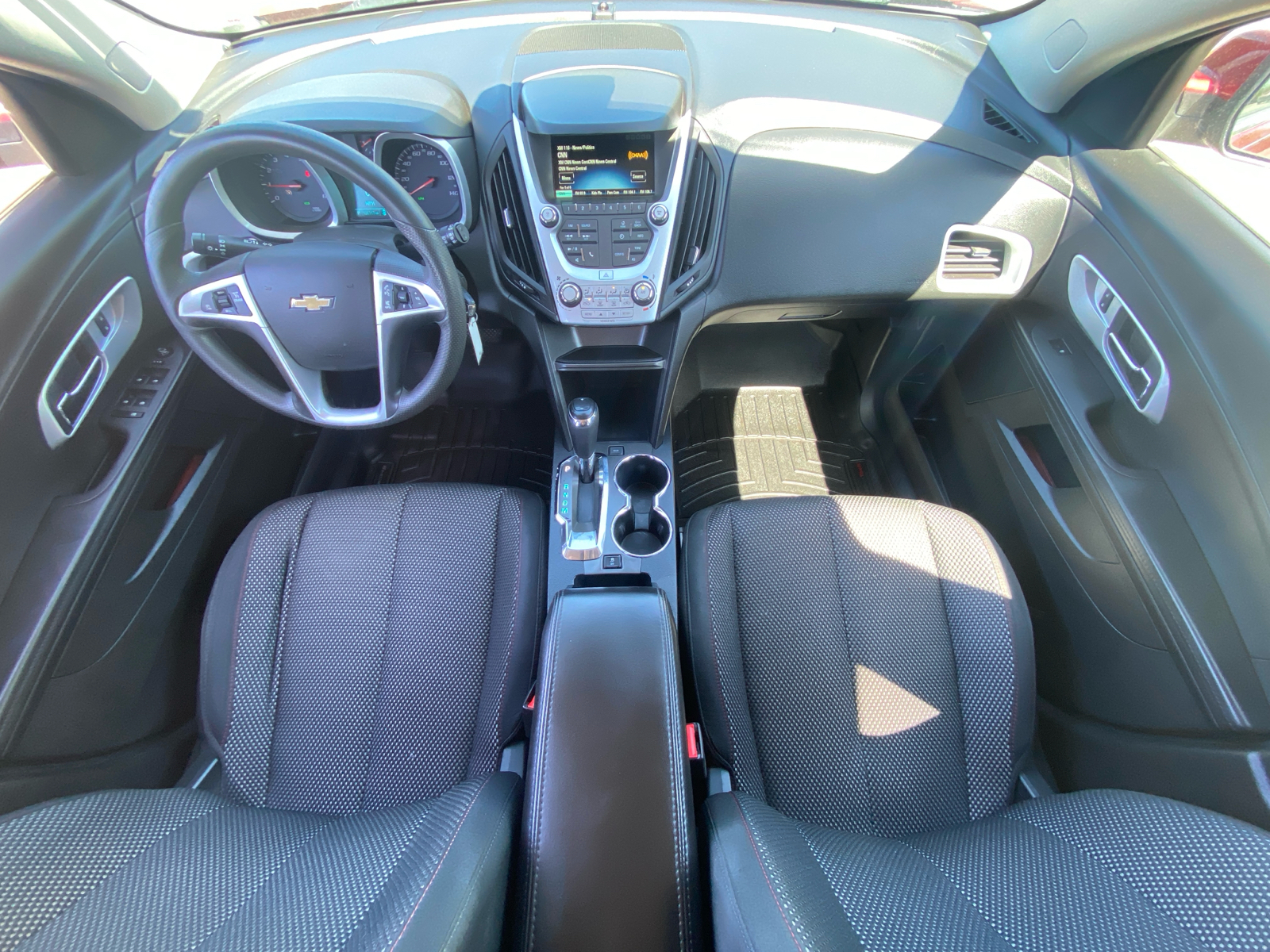 2016 Chevrolet Equinox LT 13