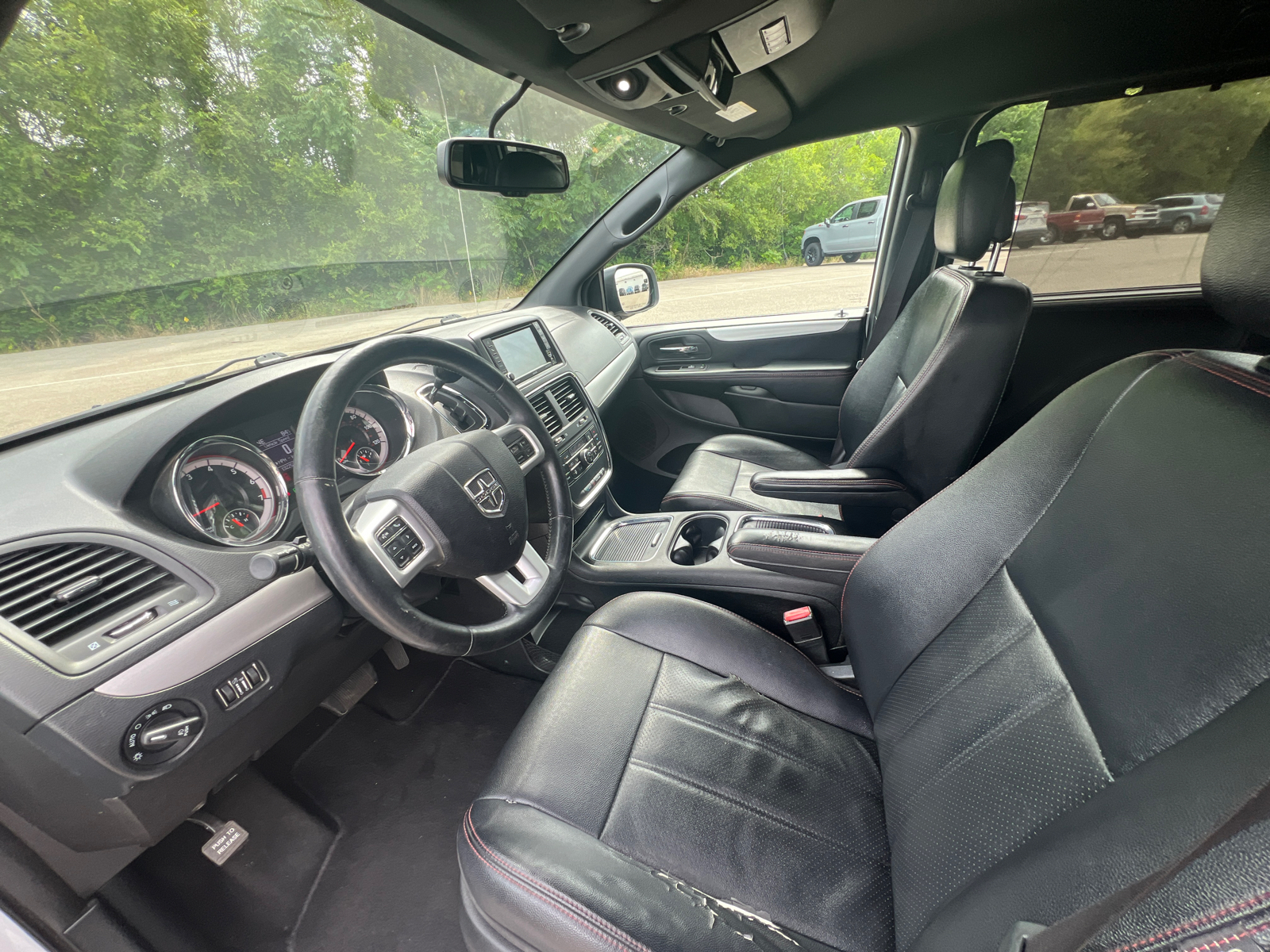 2017 Dodge Grand Caravan GT 22