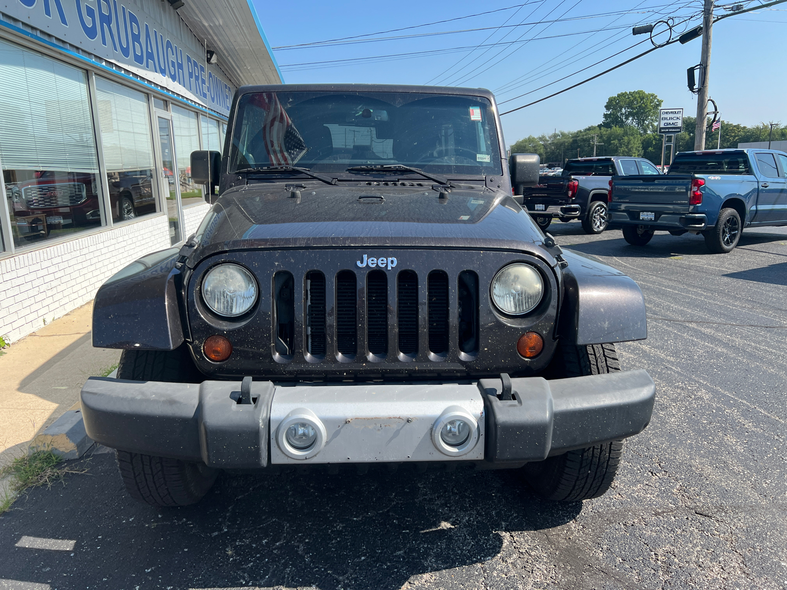 2013 Jeep Wrangler Unlimited Sahara 8