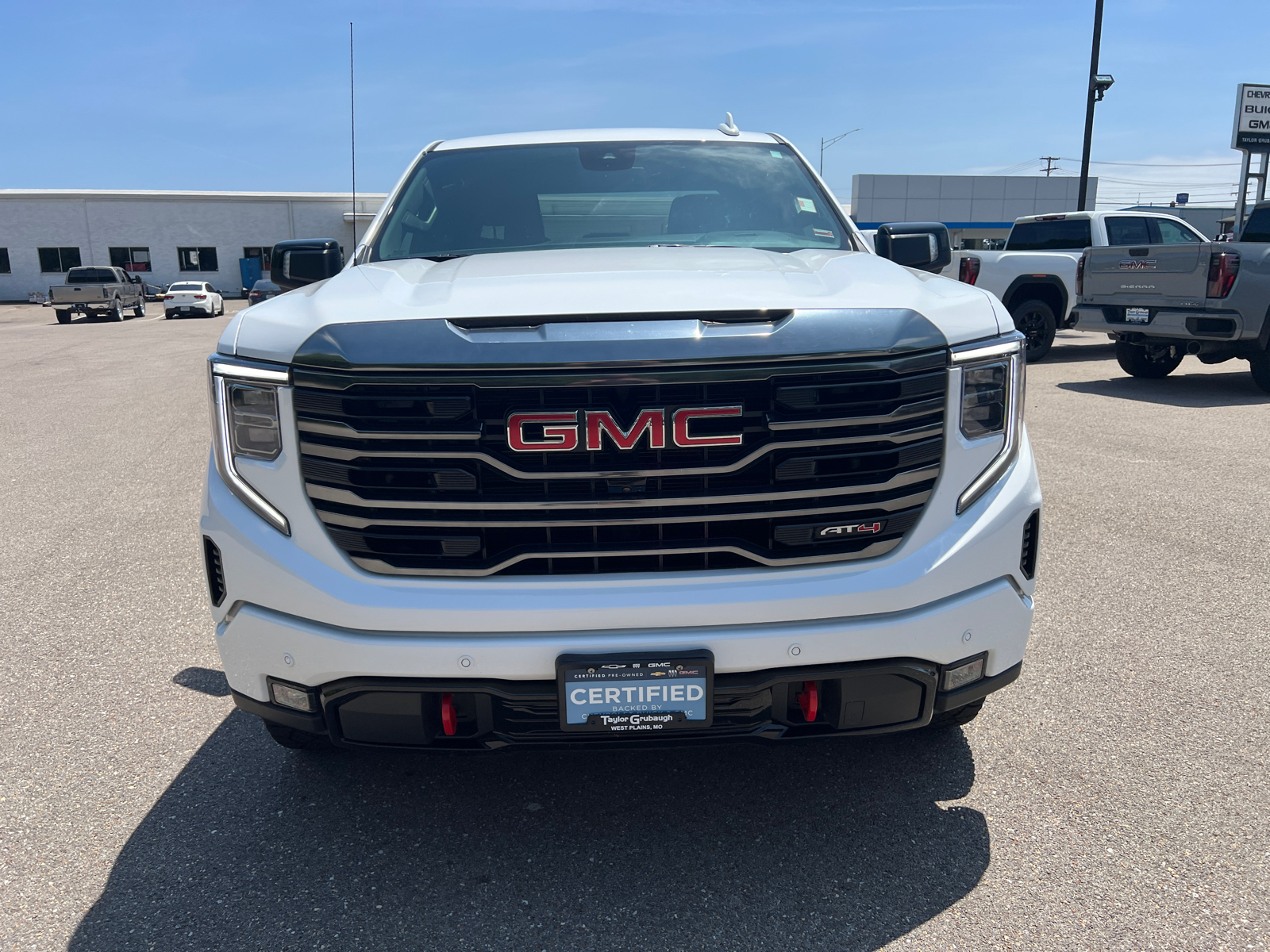 2023 GMC Sierra 1500 AT4 4