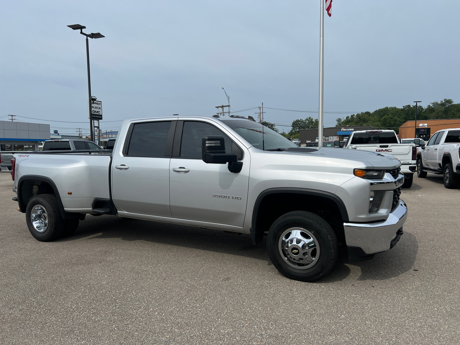 2022 Chevrolet Silverado 3500HD LT 3