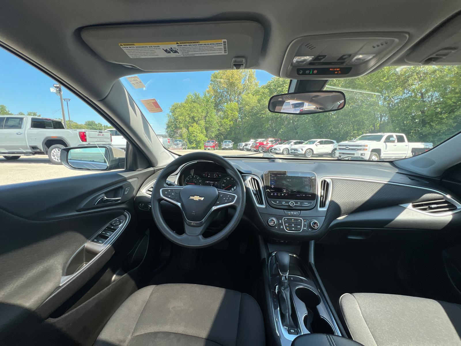 2022 Chevrolet Malibu LT 30