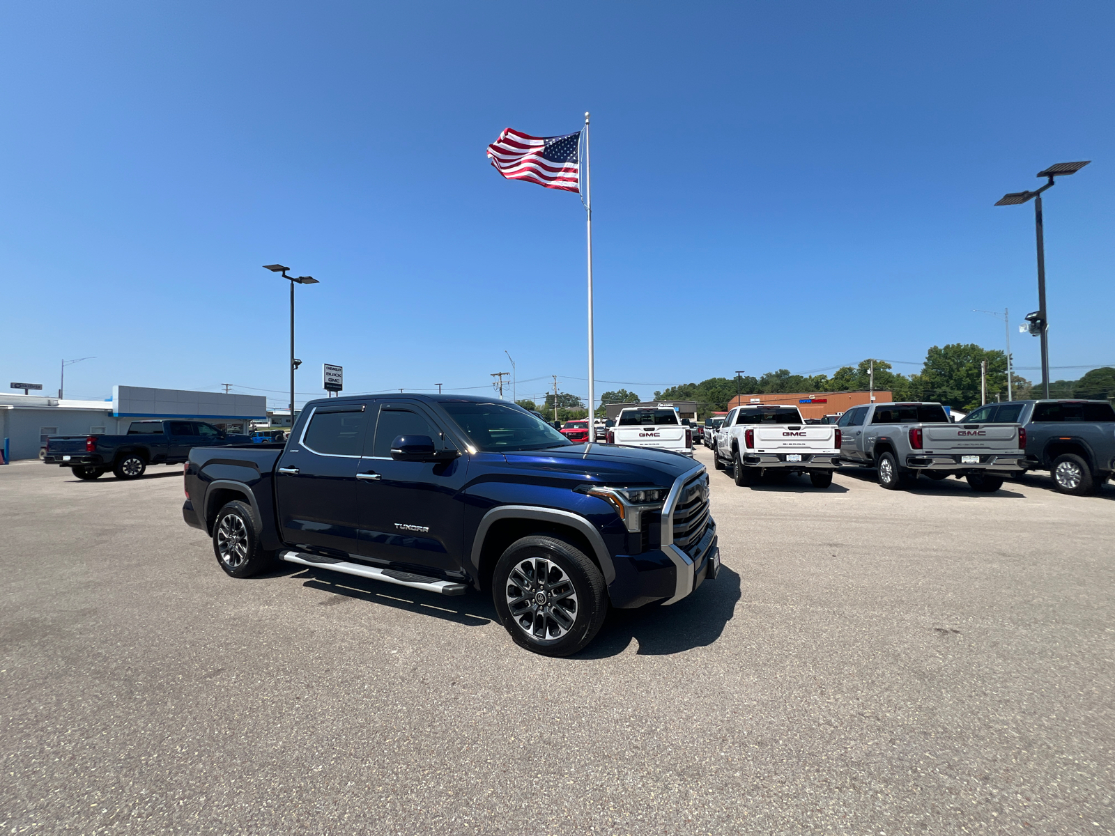 2023 Toyota Tundra 4WD Limited 2